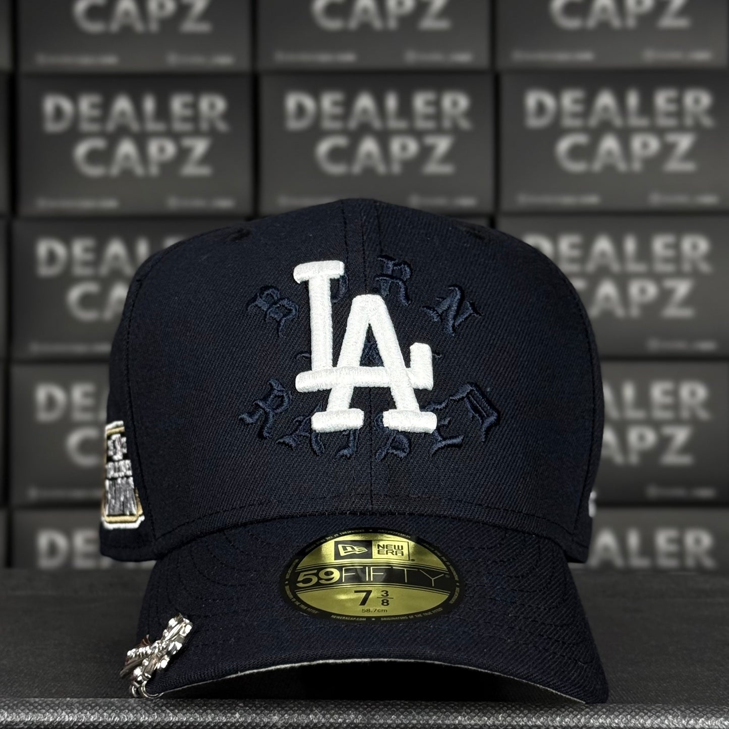 BORN X RAISED x DODGERS “CLAYTON KERSHAW”