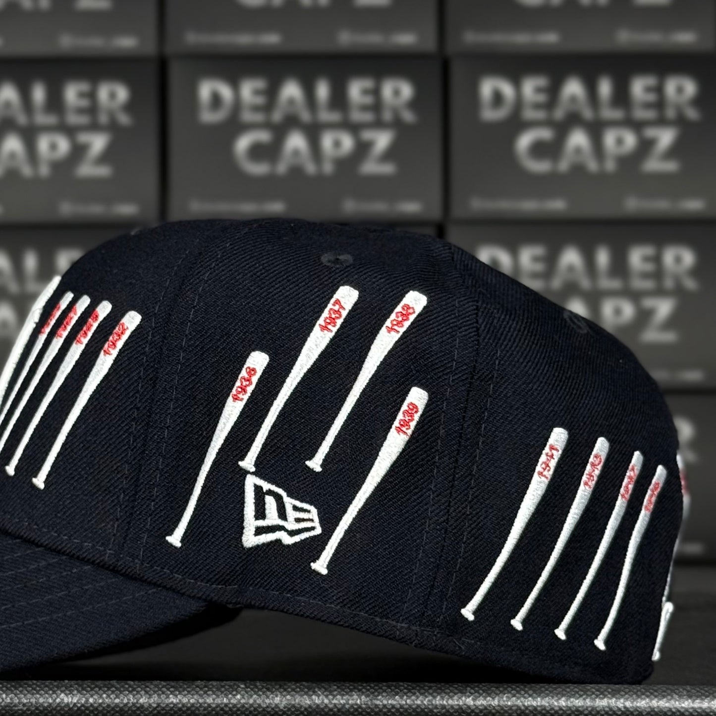 NY YANKEES “SPIKE LEE”