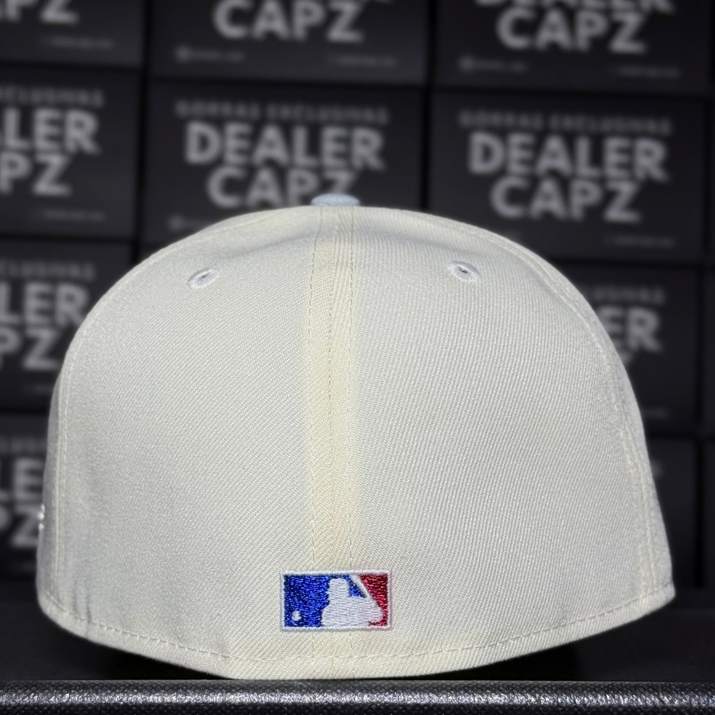 NEW YORK YANKEES METALIC