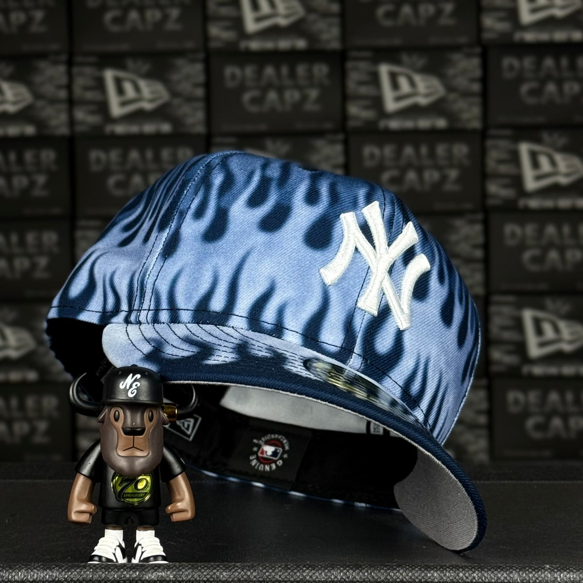 NEW YORK YANKEES “FLAME”