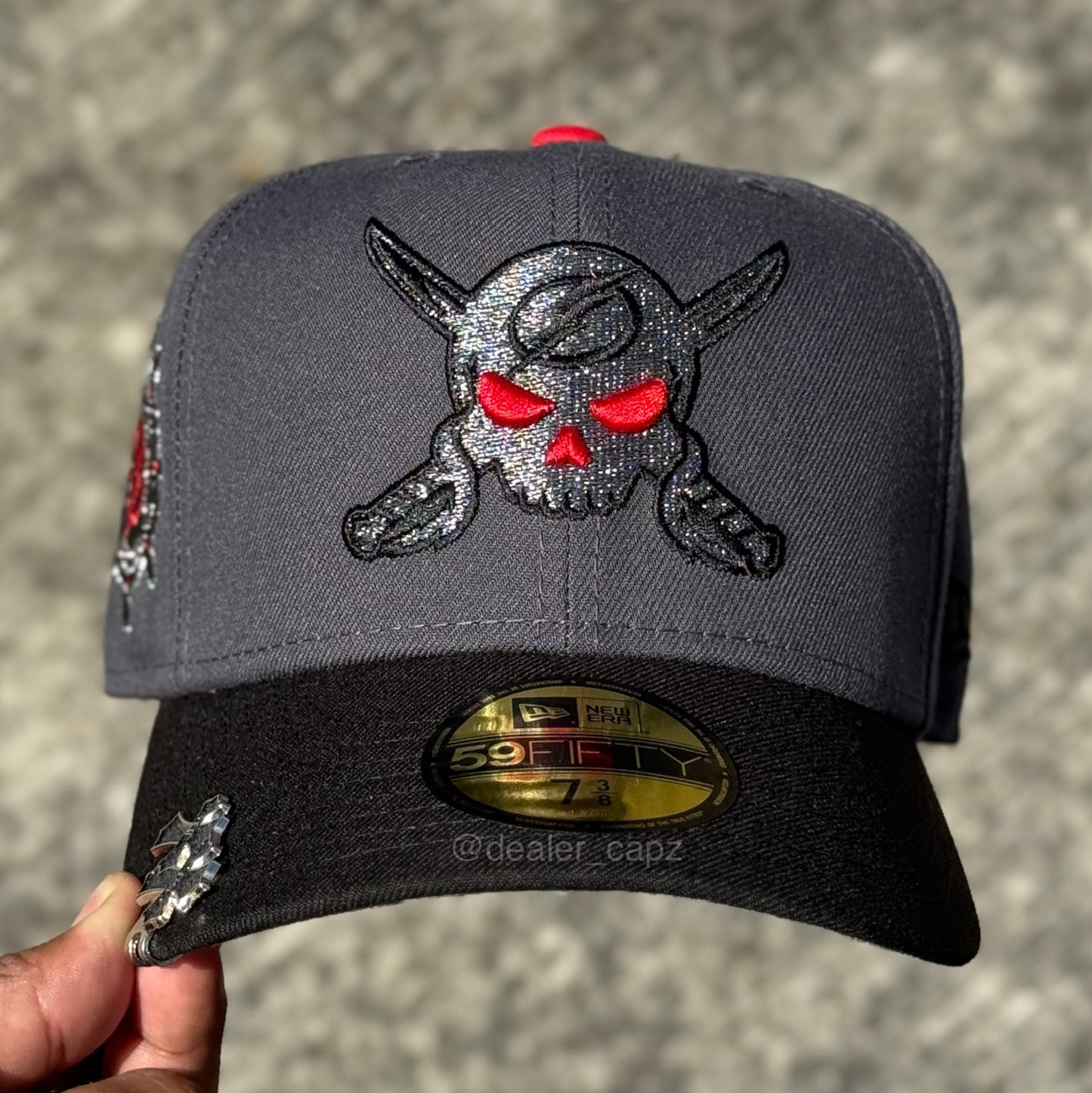 7 • 7 1/8 • 7 3/8 BOLTS GASPARI