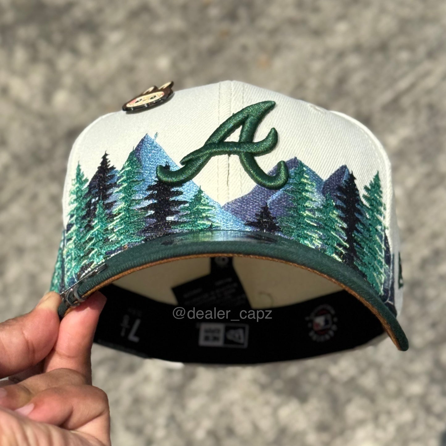 7 • ATLANTA BRAVES OUTDOOR