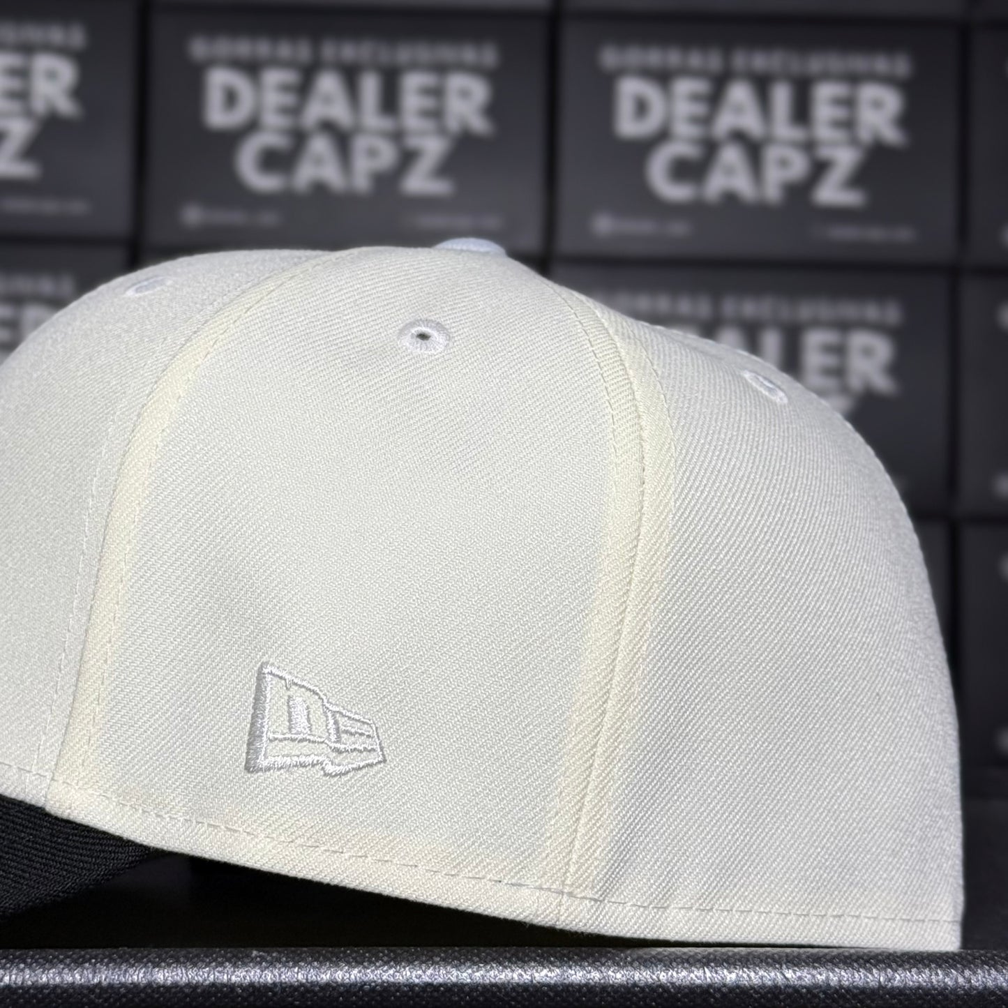 NEW YORK YANKEES METALIC