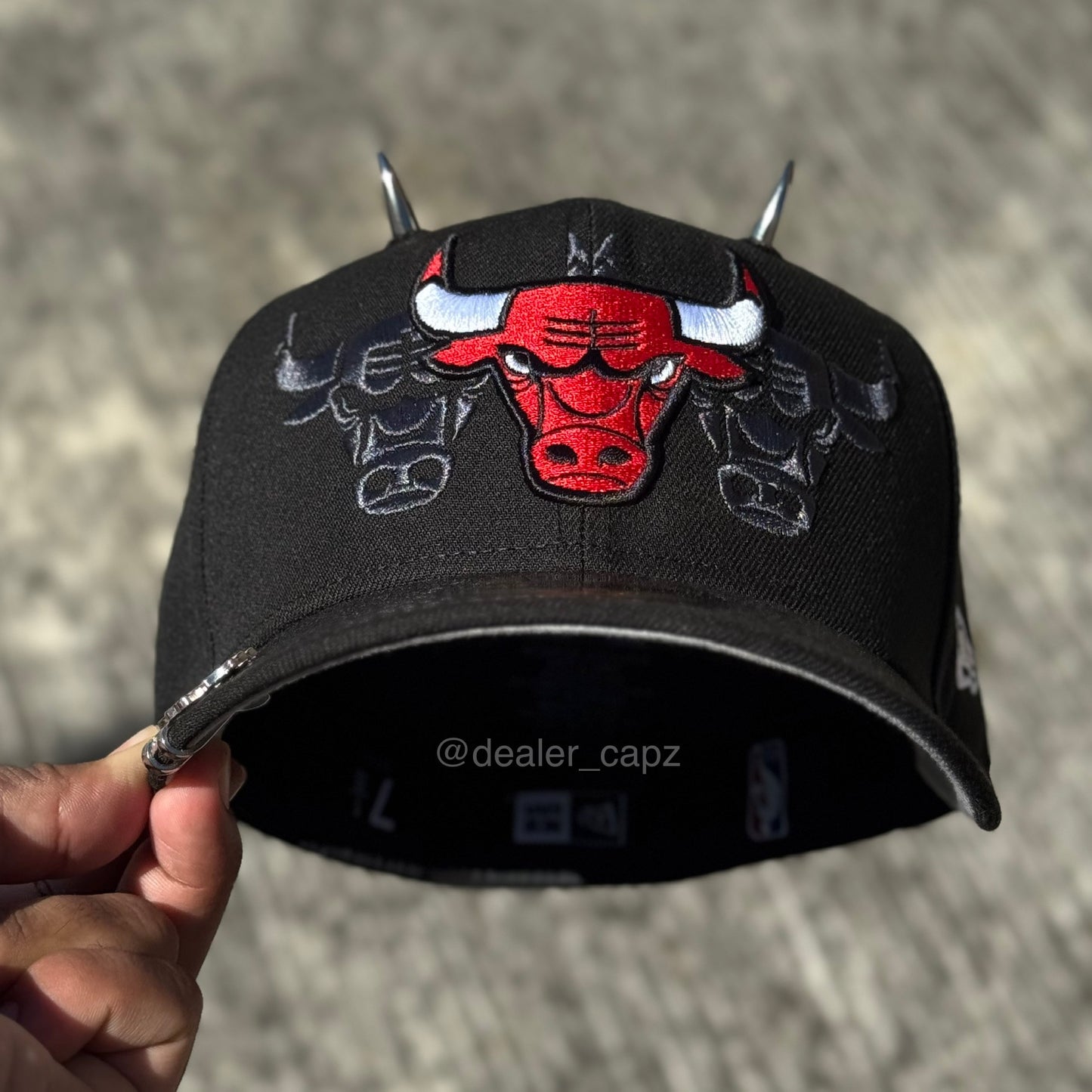 7 • 7 1/8 • 7 3/8 CHICAGO BULLS