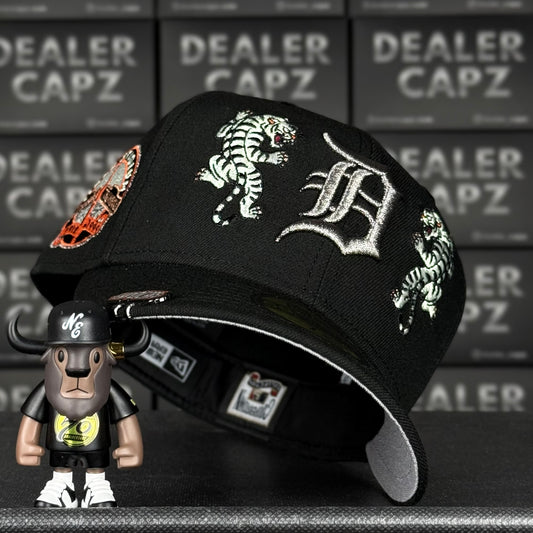 DETROIT TIGERS METALIC