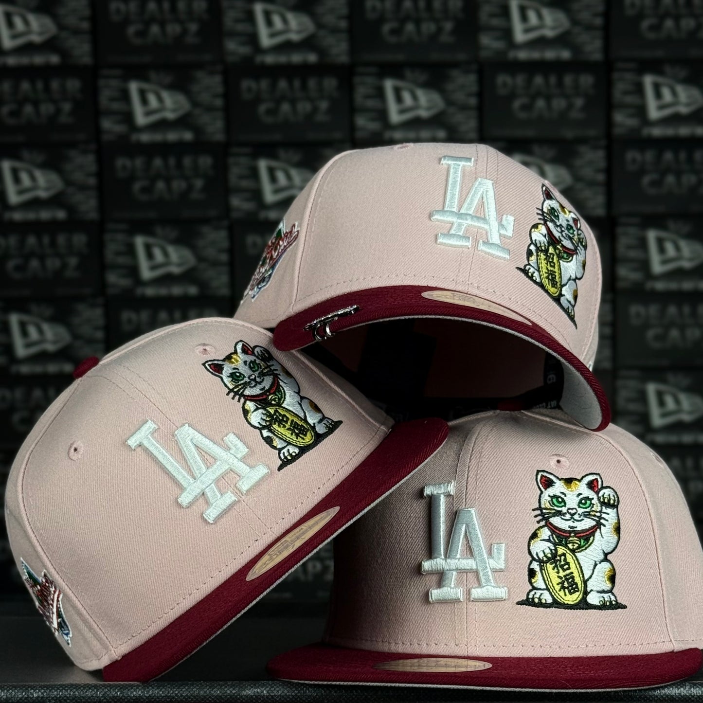 LA DODGERS “CAT MANEKI-NEKO”