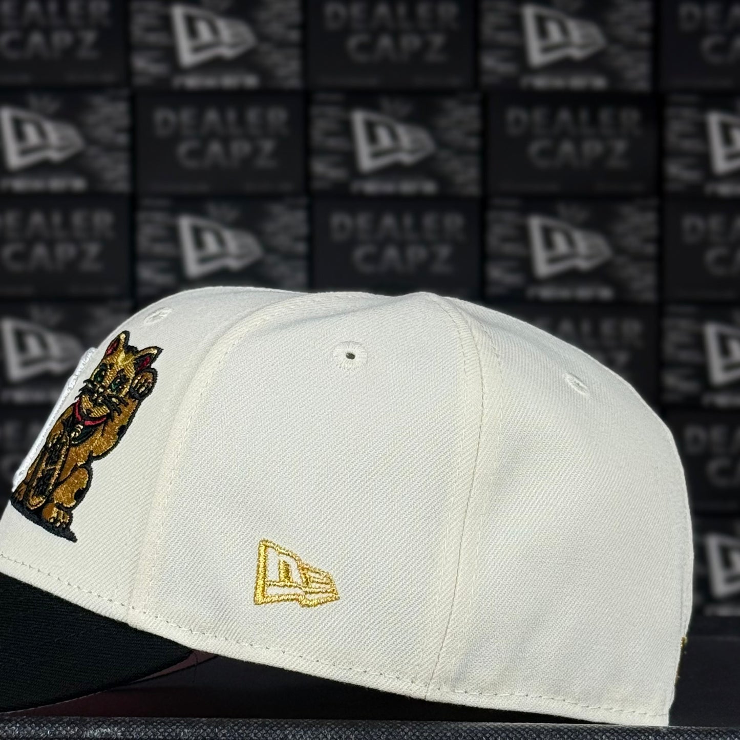 NY YANKEES “MANEKI - NEKO”