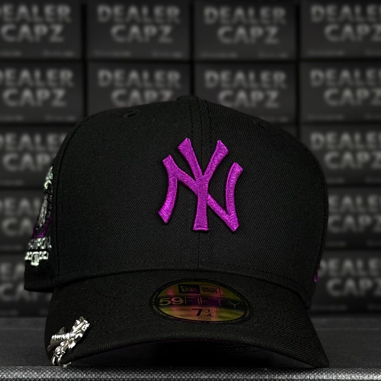NY YANKEES “UVA”