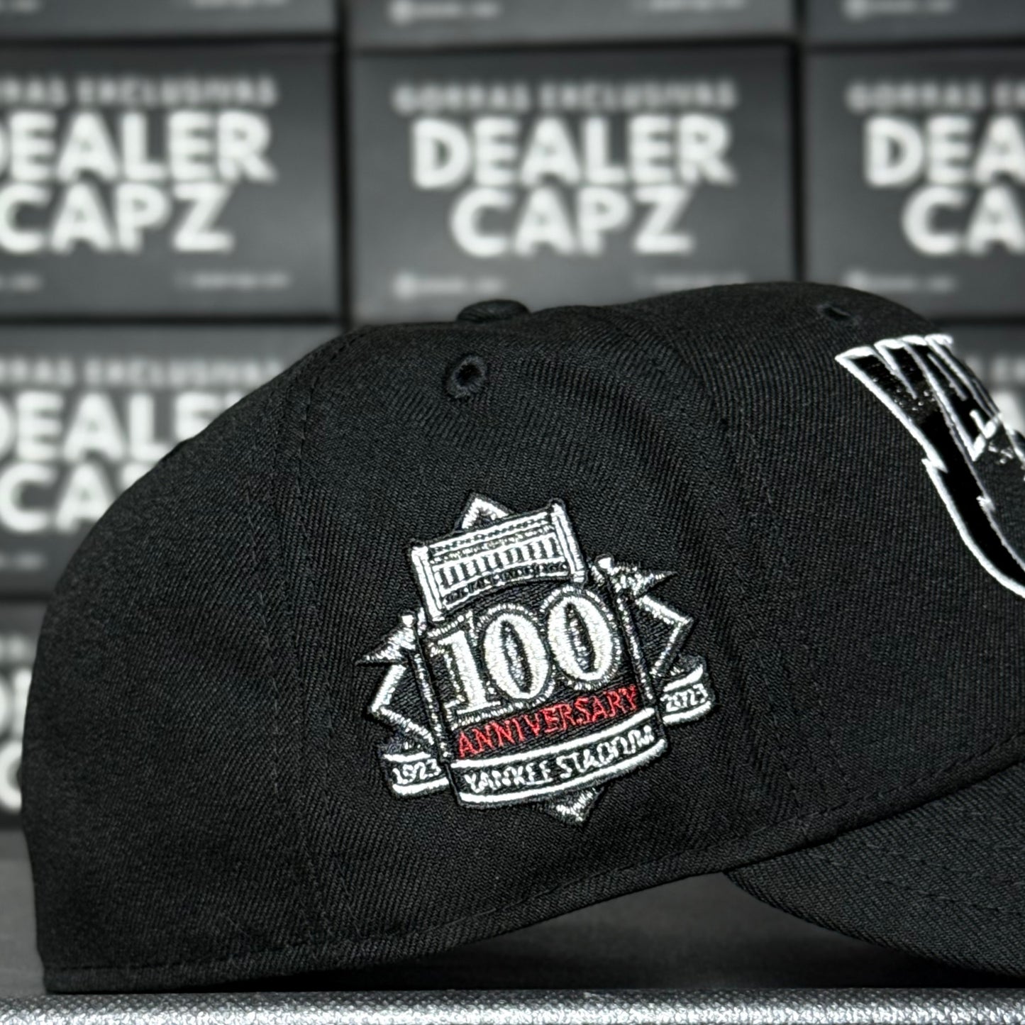 NY YANKEES METALLICA