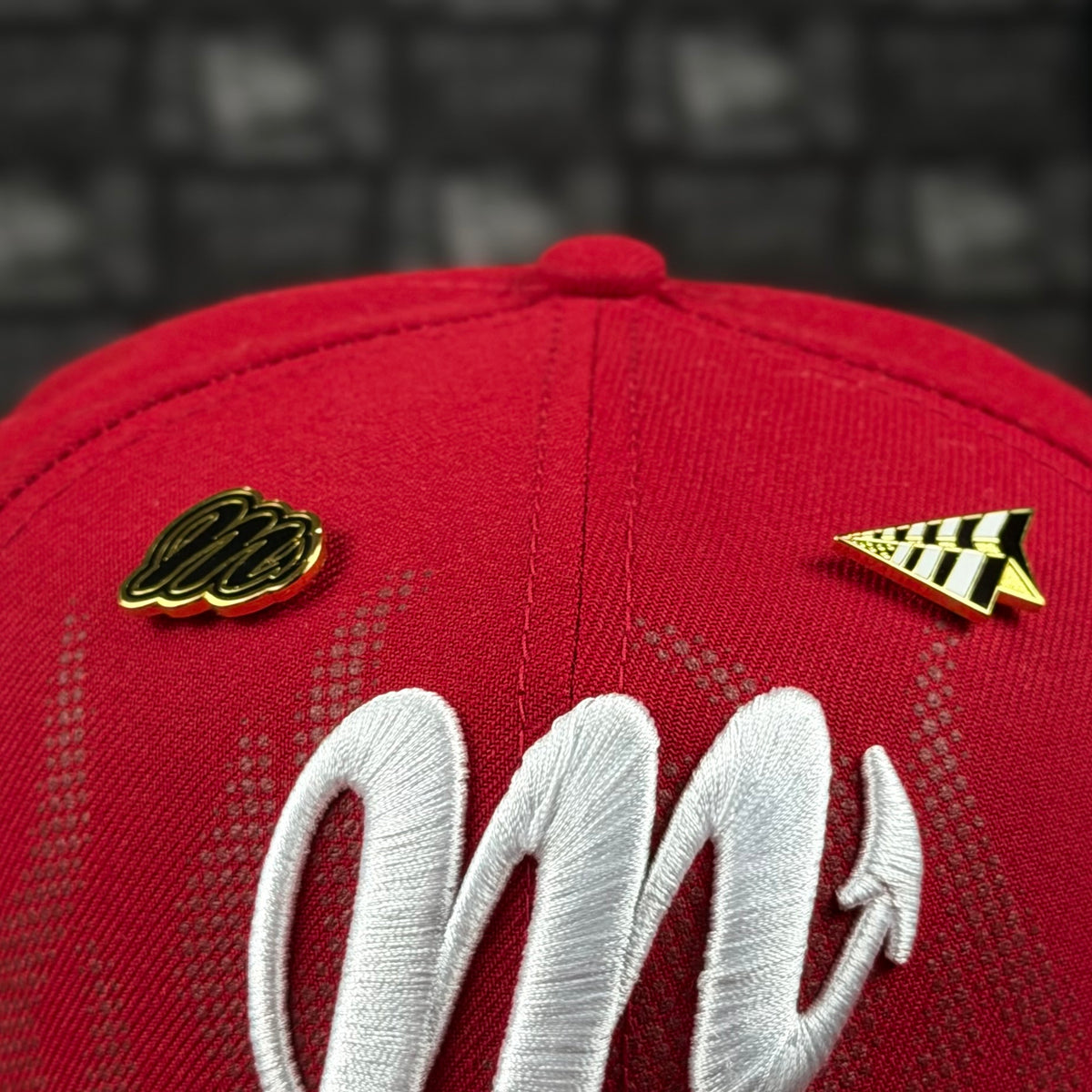 PAPER PLANES x DIABLOS ROJOS