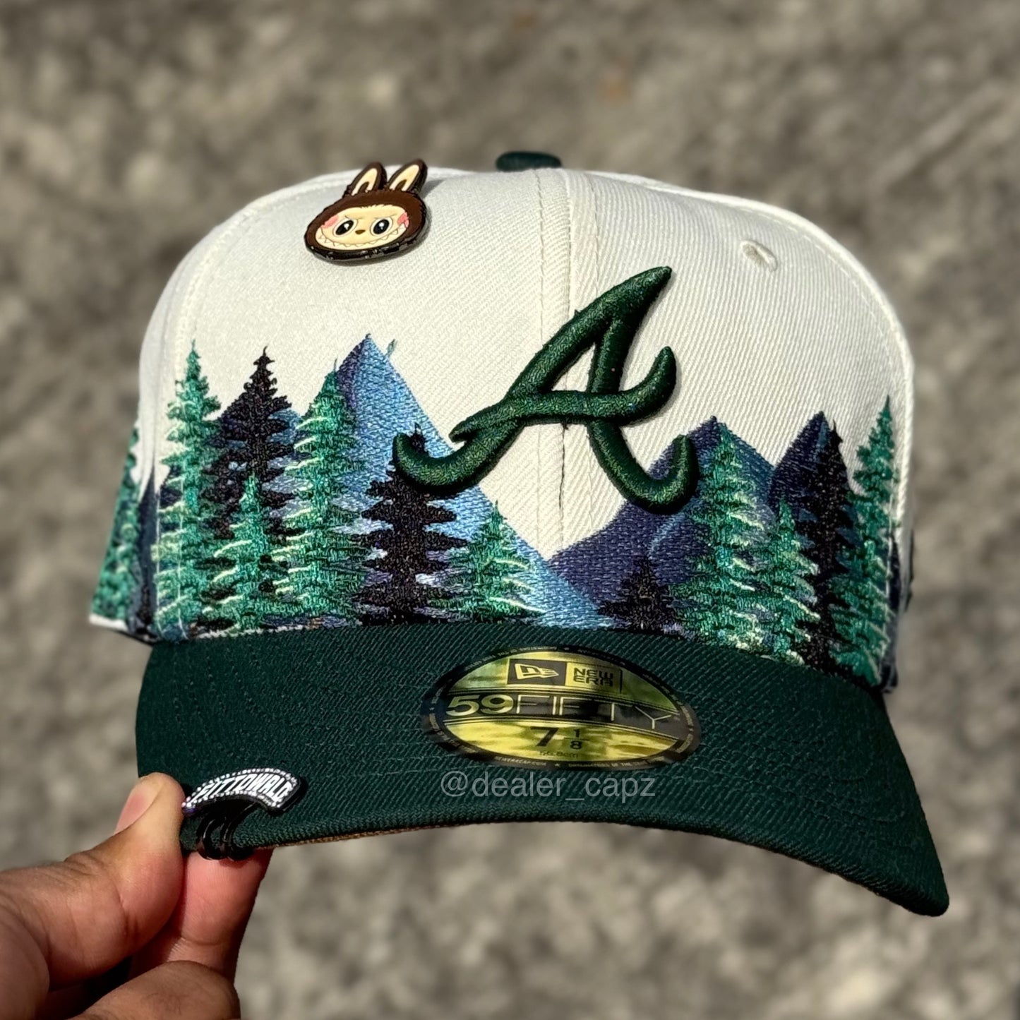 7 • ATLANTA BRAVES OUTDOOR