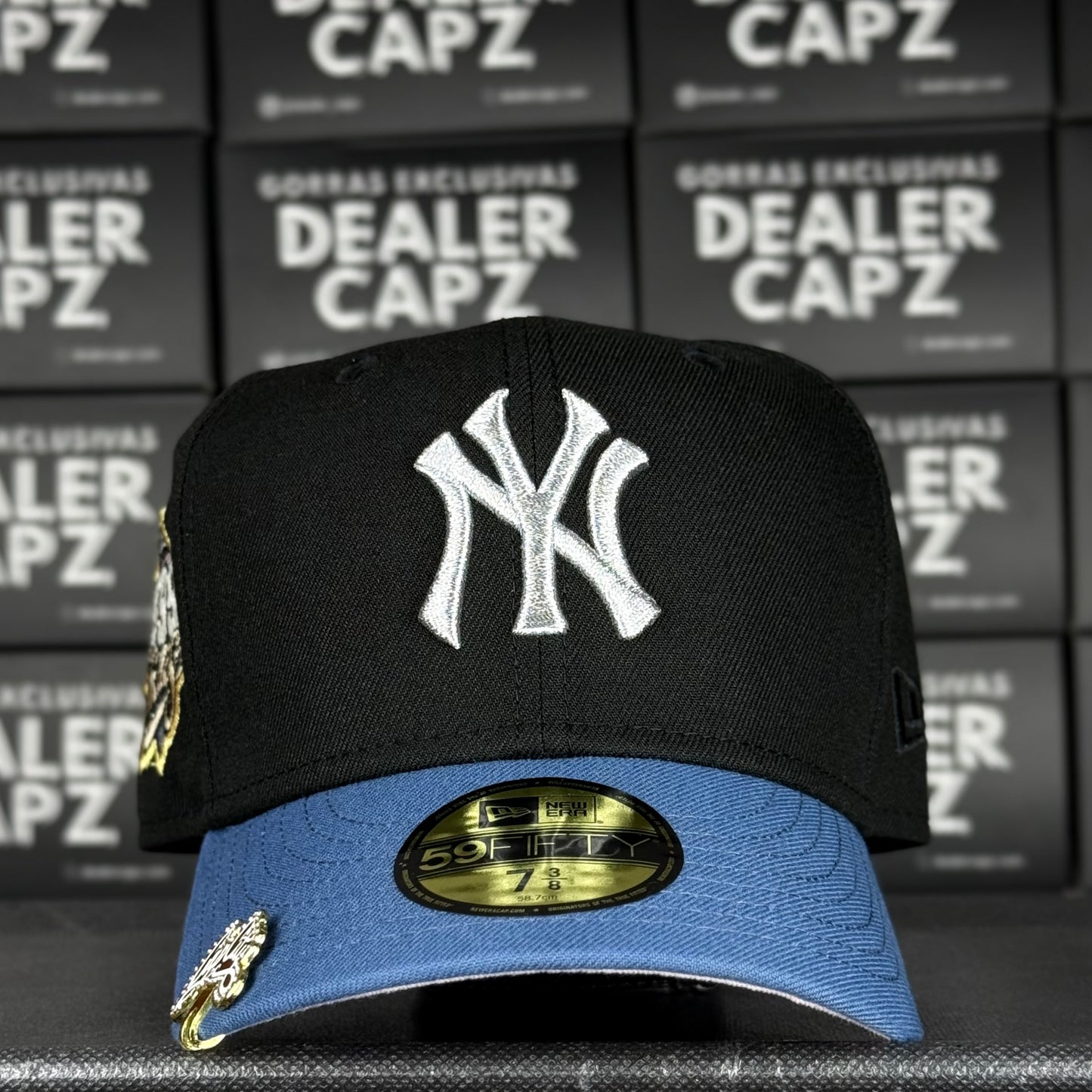 NY YANKEES METALIC