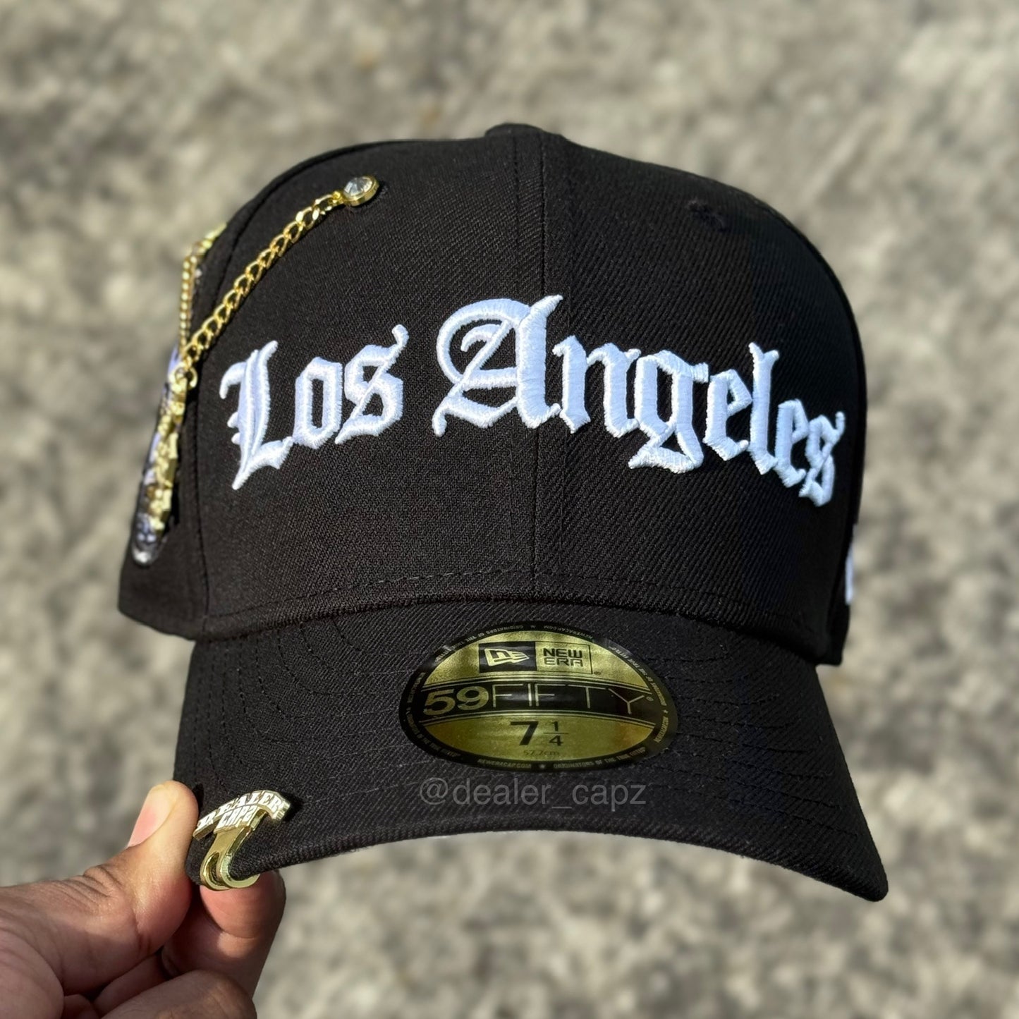 7 • 7 1/2 LOS ANGELES DODGERS SKULL