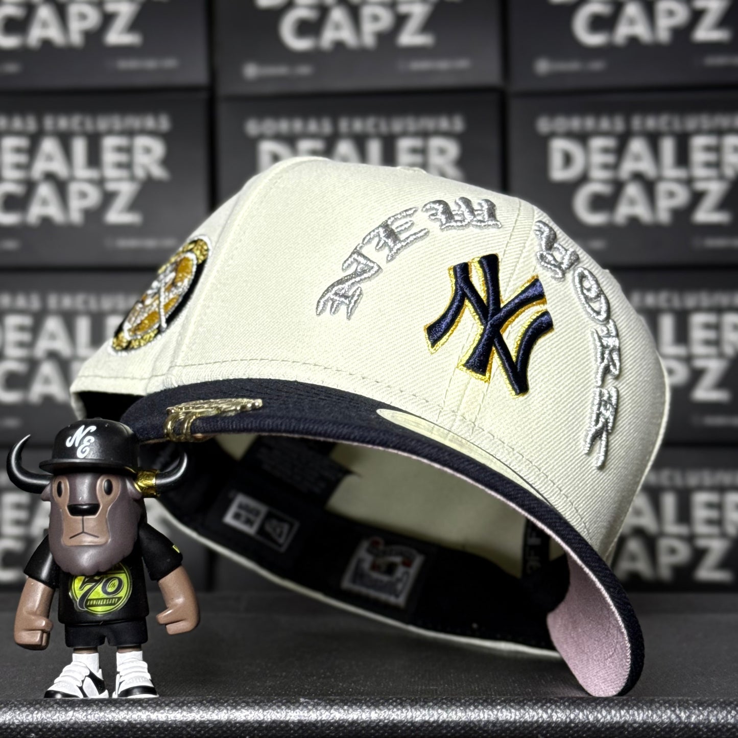 7 5/8 NY YANKEES OLD