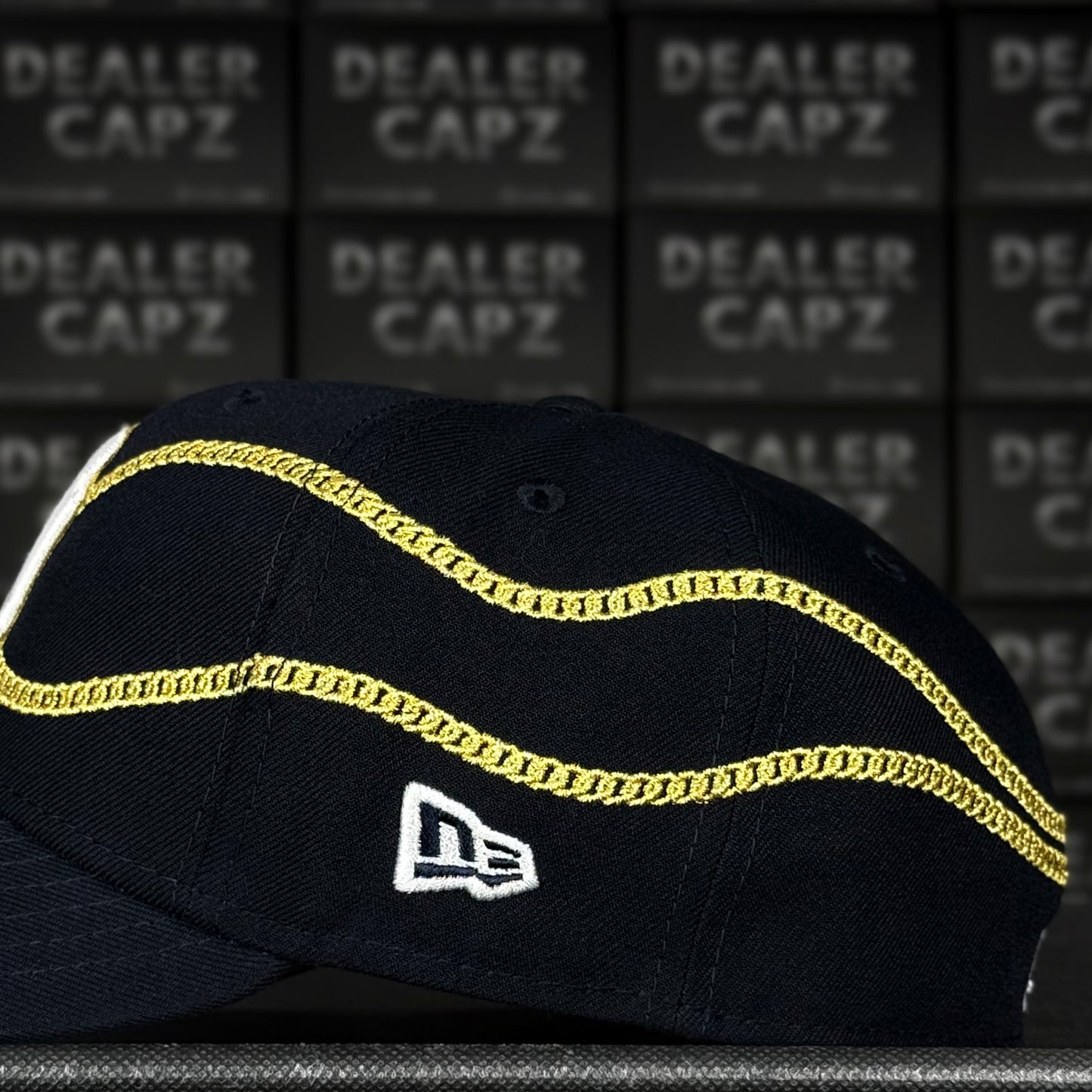 NY YANKEES “CHAIN WRAP”