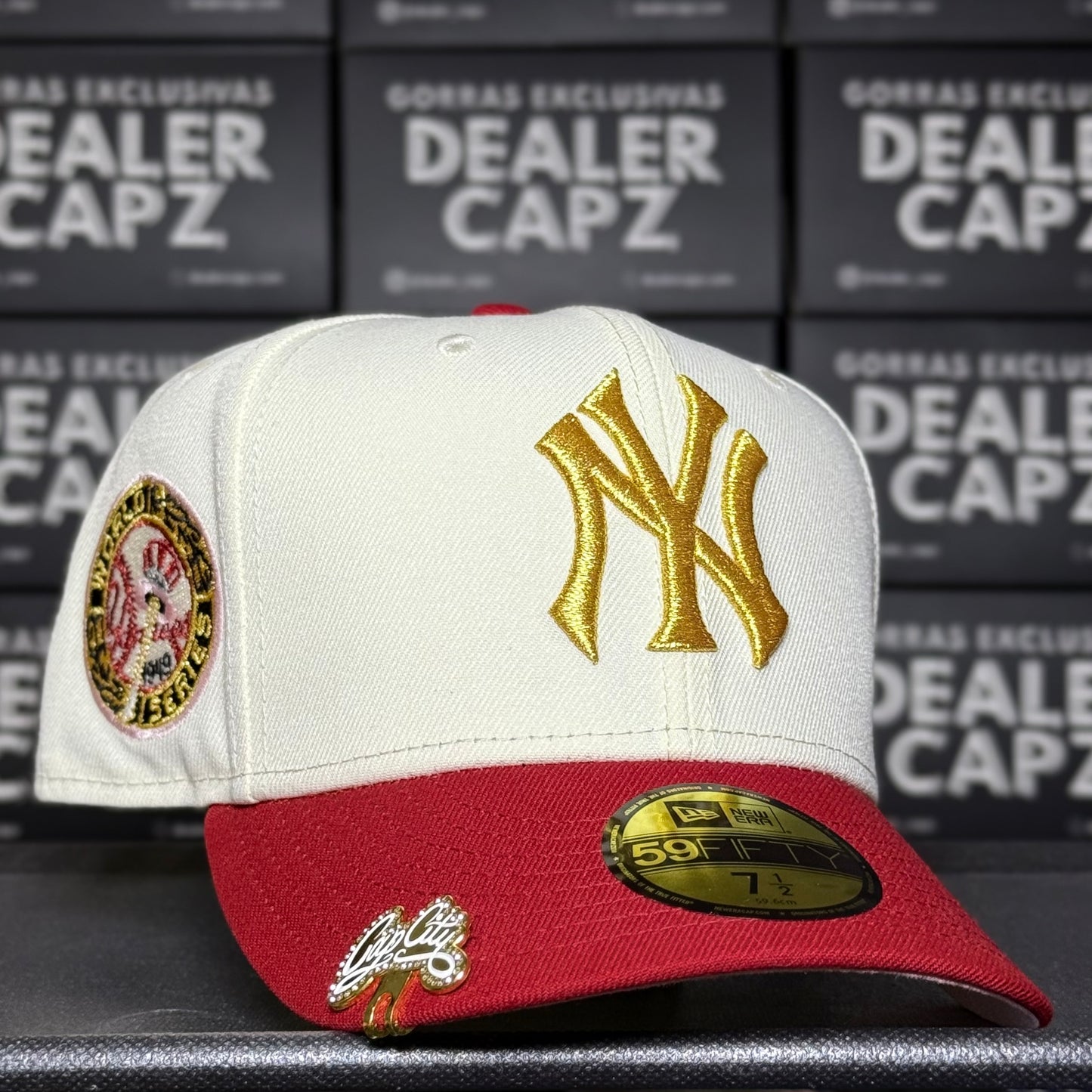 NY YANKEES GOLD