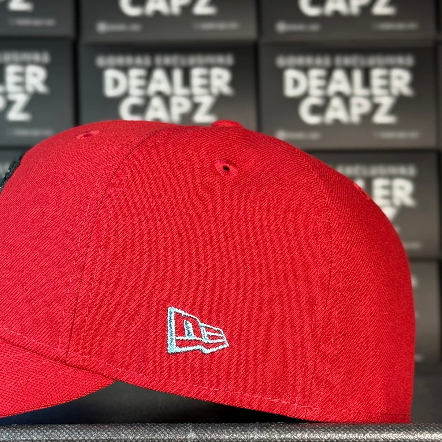 7 1/4 • 7 1/2 CHICAGO BLACKHAWKS