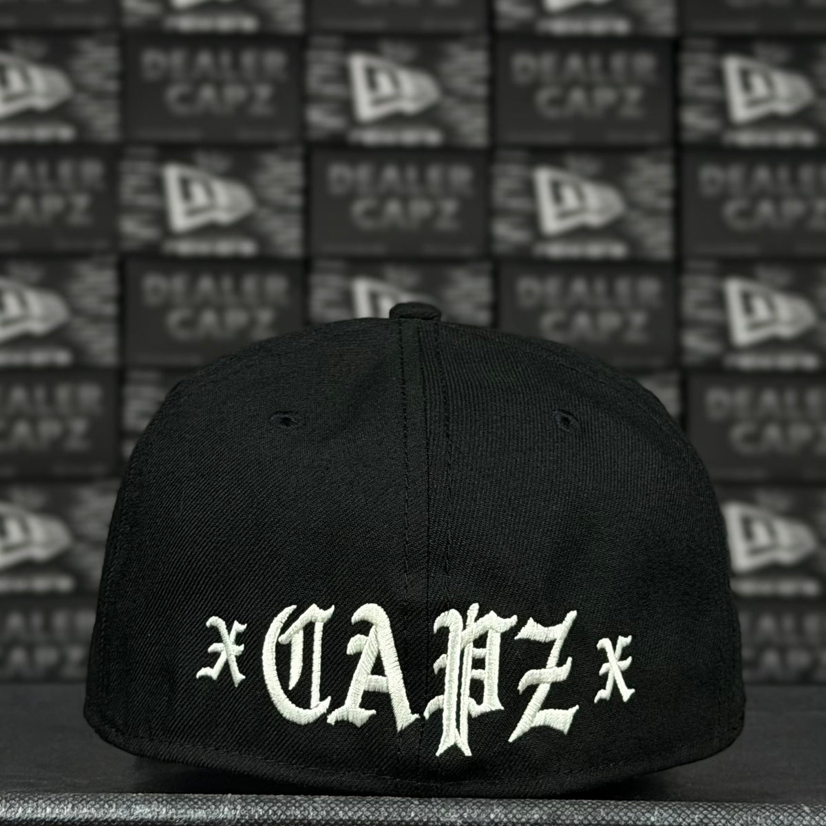 DEALER CAPZ CREW by NEW ERA “DLR”