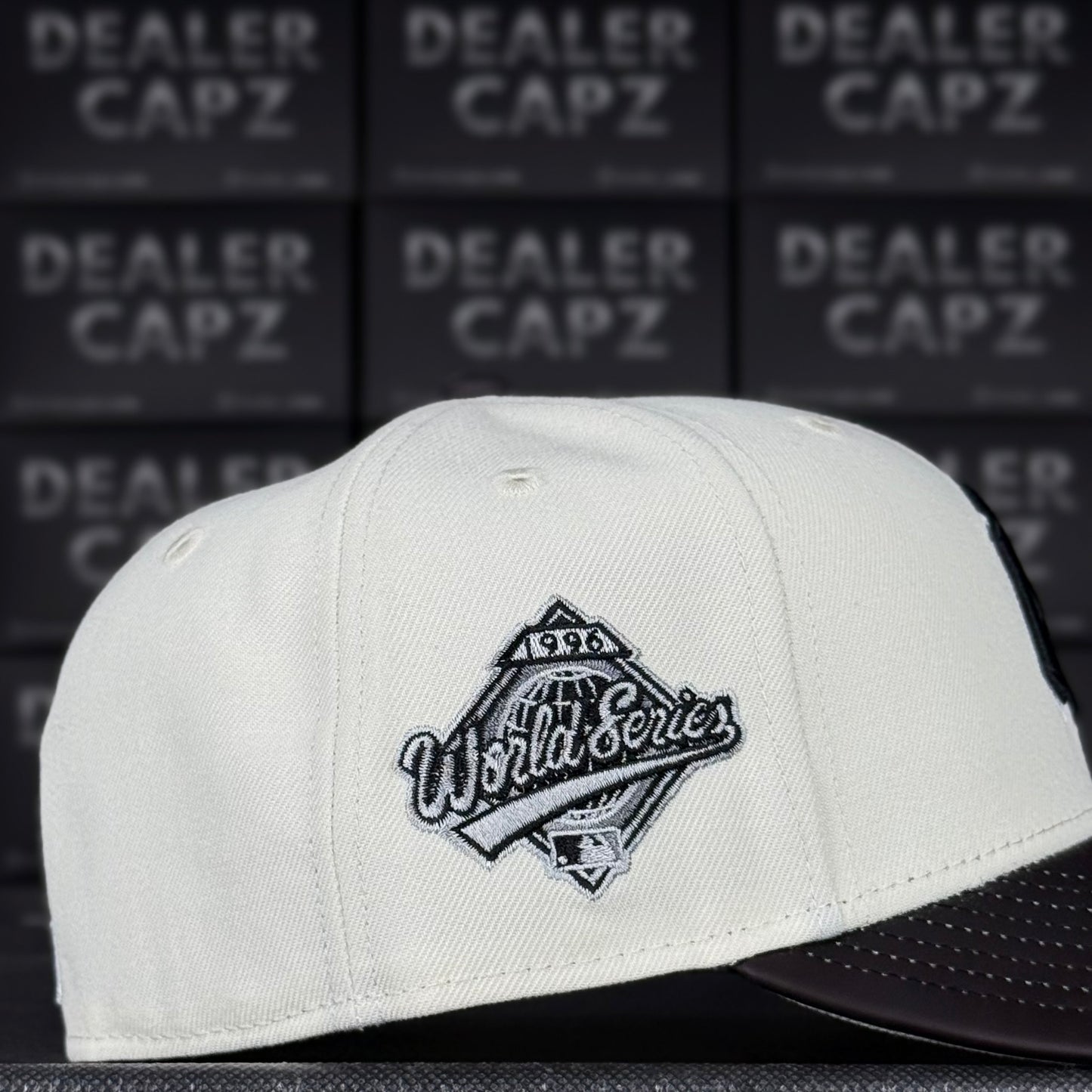 NY YANKEES “COLOR CHANGING”