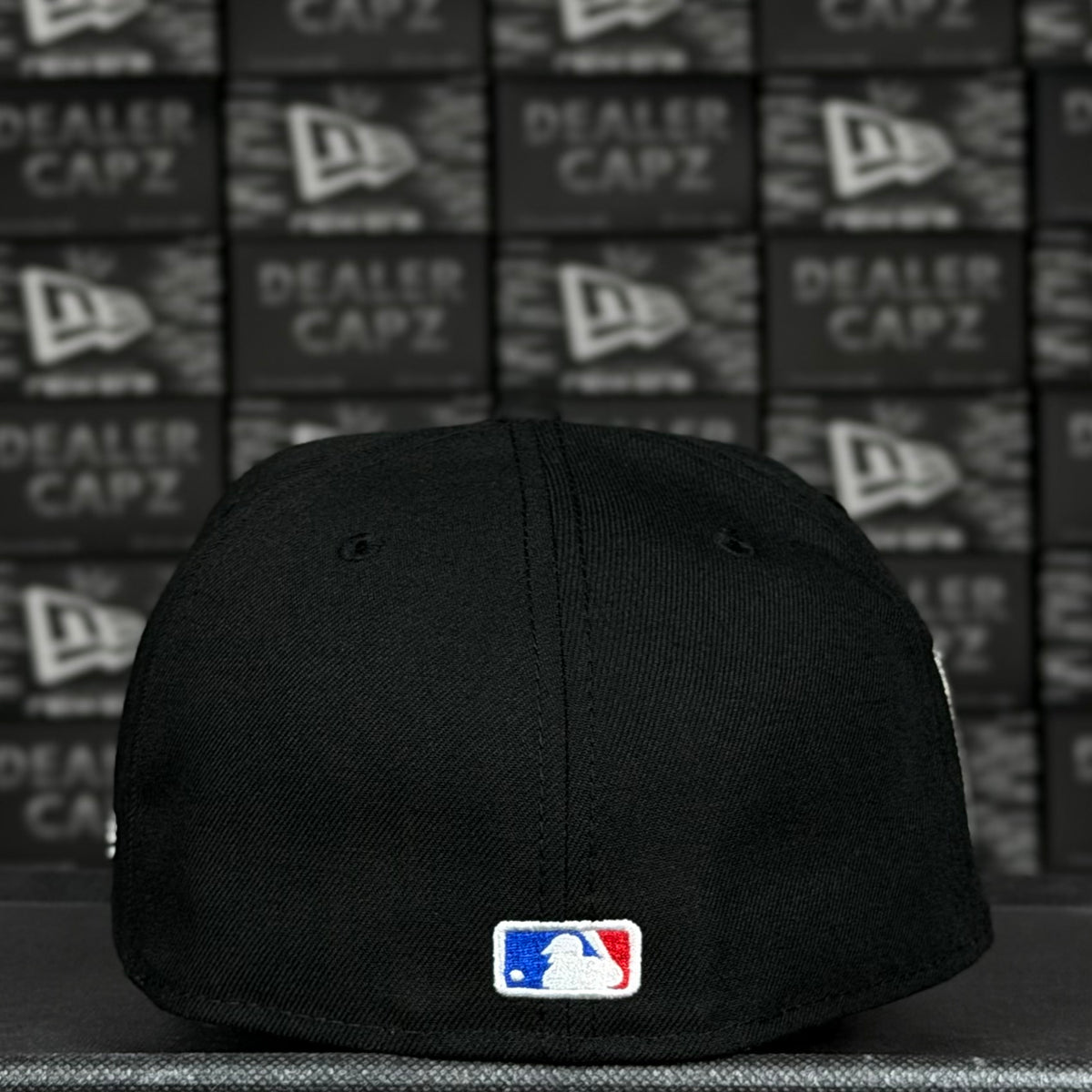 LOS ANGELES DODGERS “BACK TO BACK” 24/25
