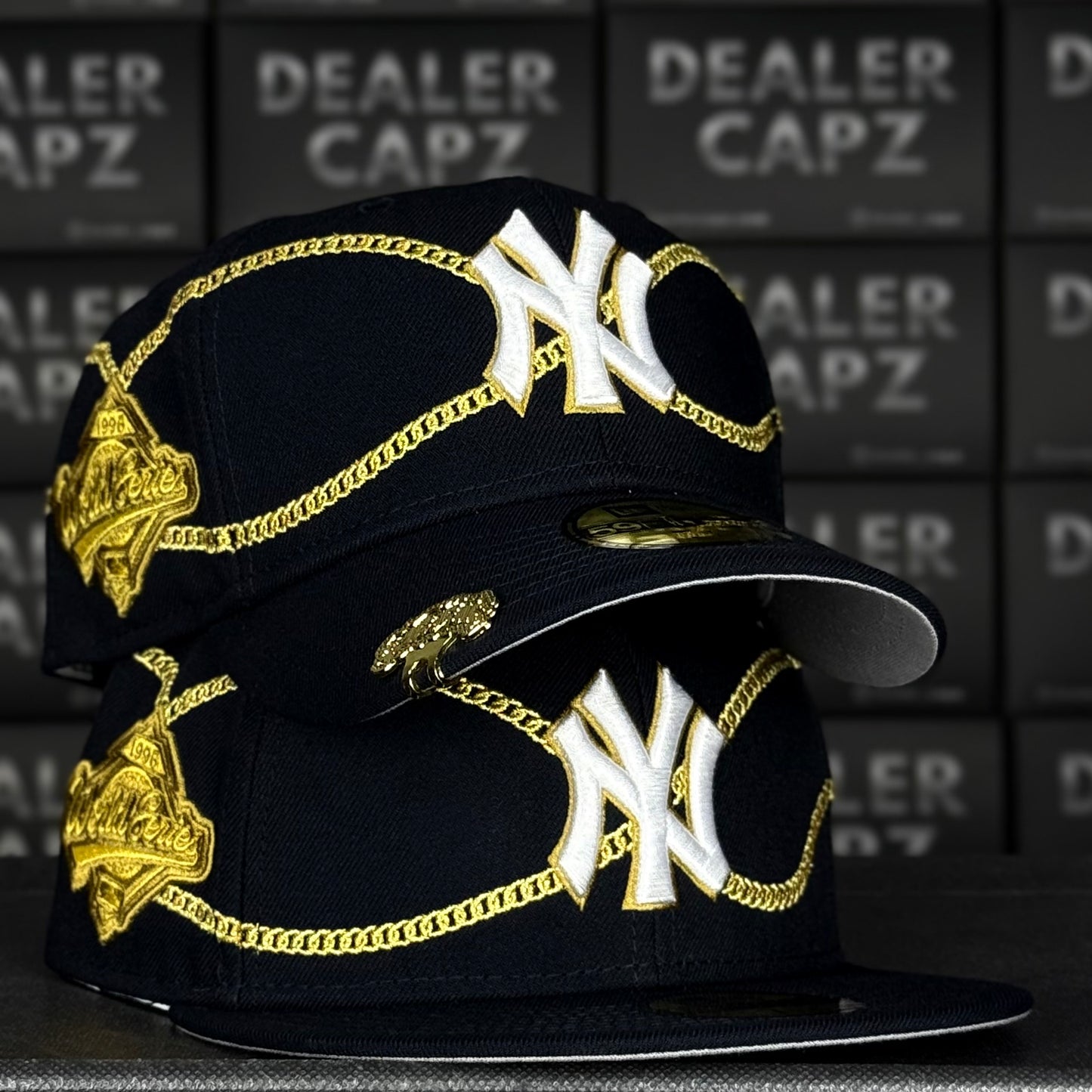 NY YANKEES “CHAIN WRAP”