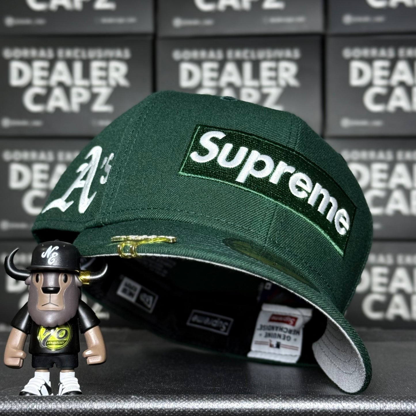 SUPREME BOX LOGO “MLB”