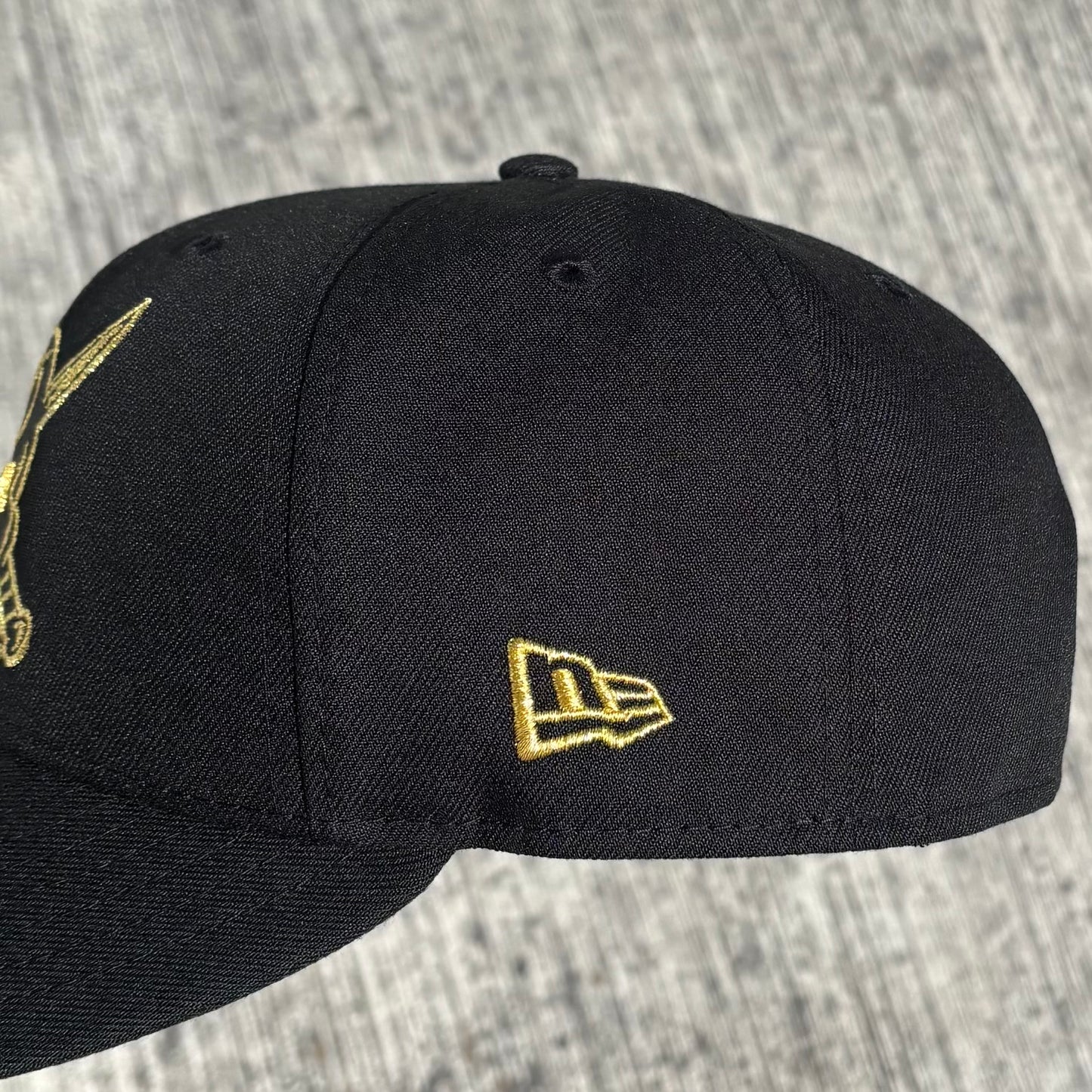 7 • 7 1/4 • 7 3/8 BOLTS GOLD