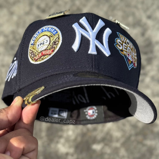 7 1/2 • YANKEES WORLD CHAMPIONS