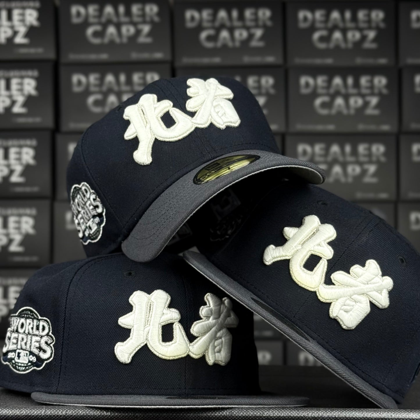 NY YANKEES KANJI (glow in the dark)