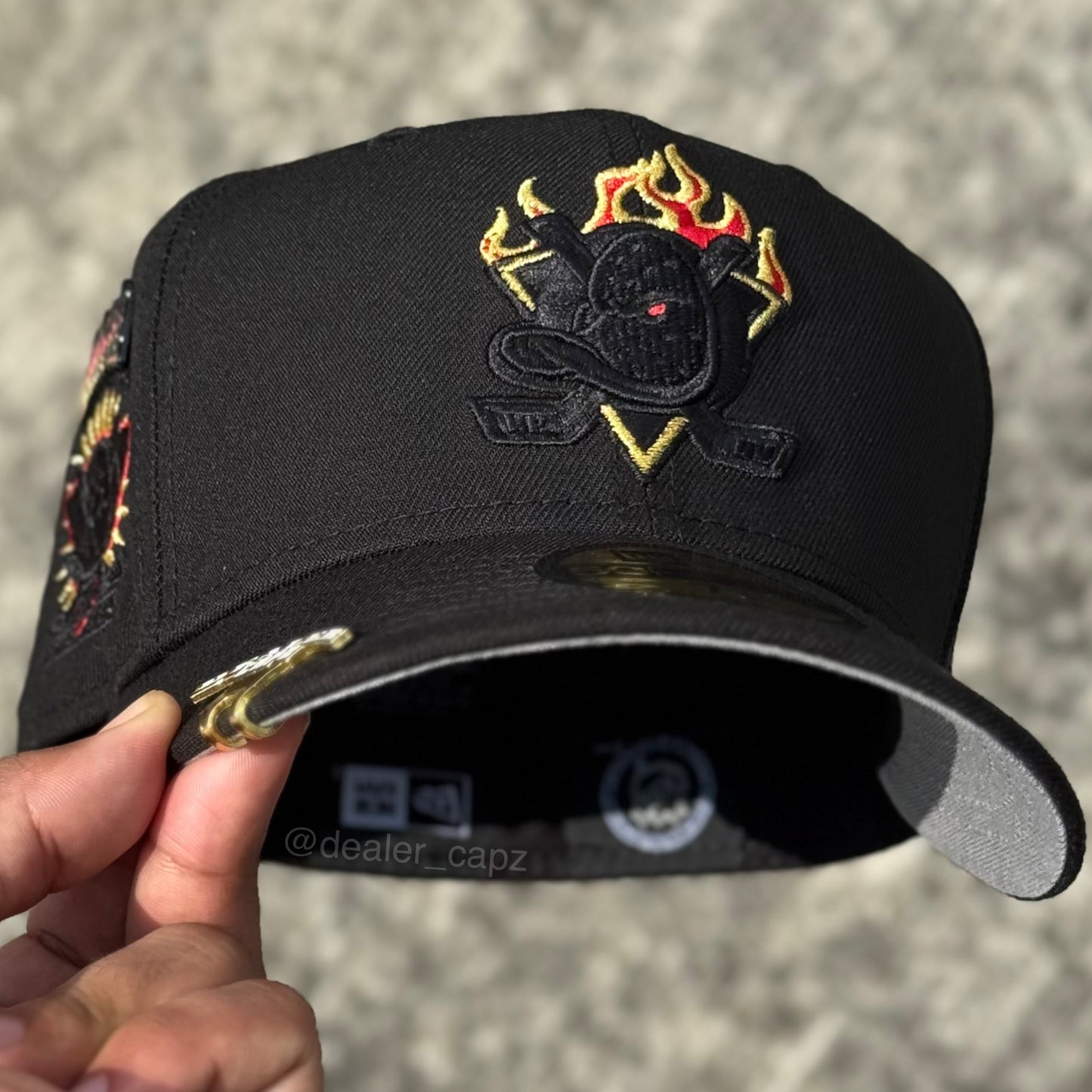 7 1/8 • 7 3/8 • ANAHEIM DUCKS FLAME