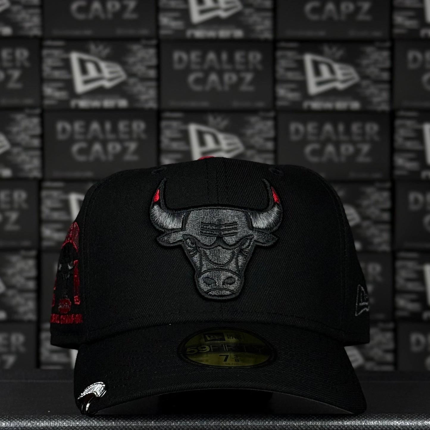 CHICAGO BULLS “THREE CHAMPIONS”