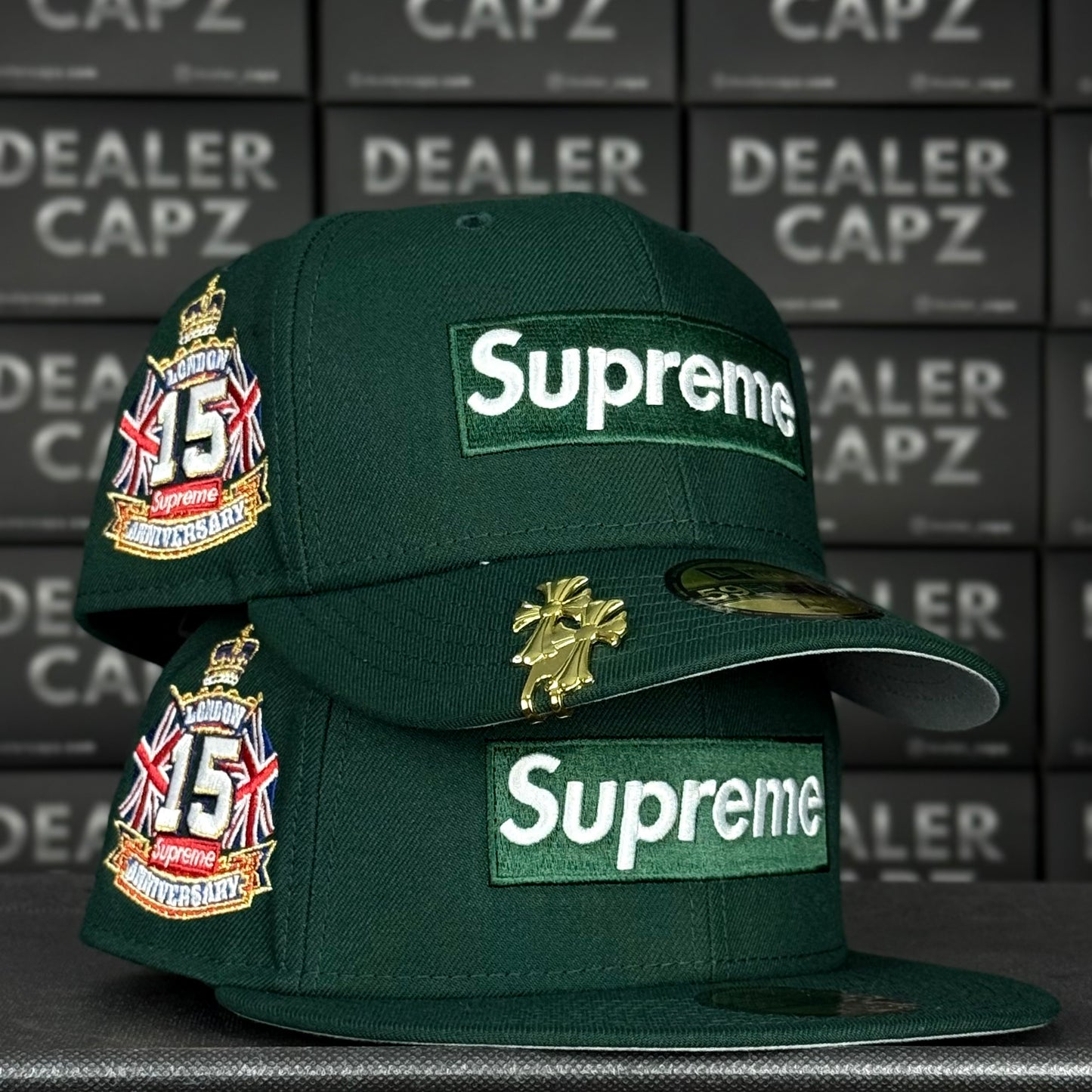 SUPREME BOX LOGO “LONDON”