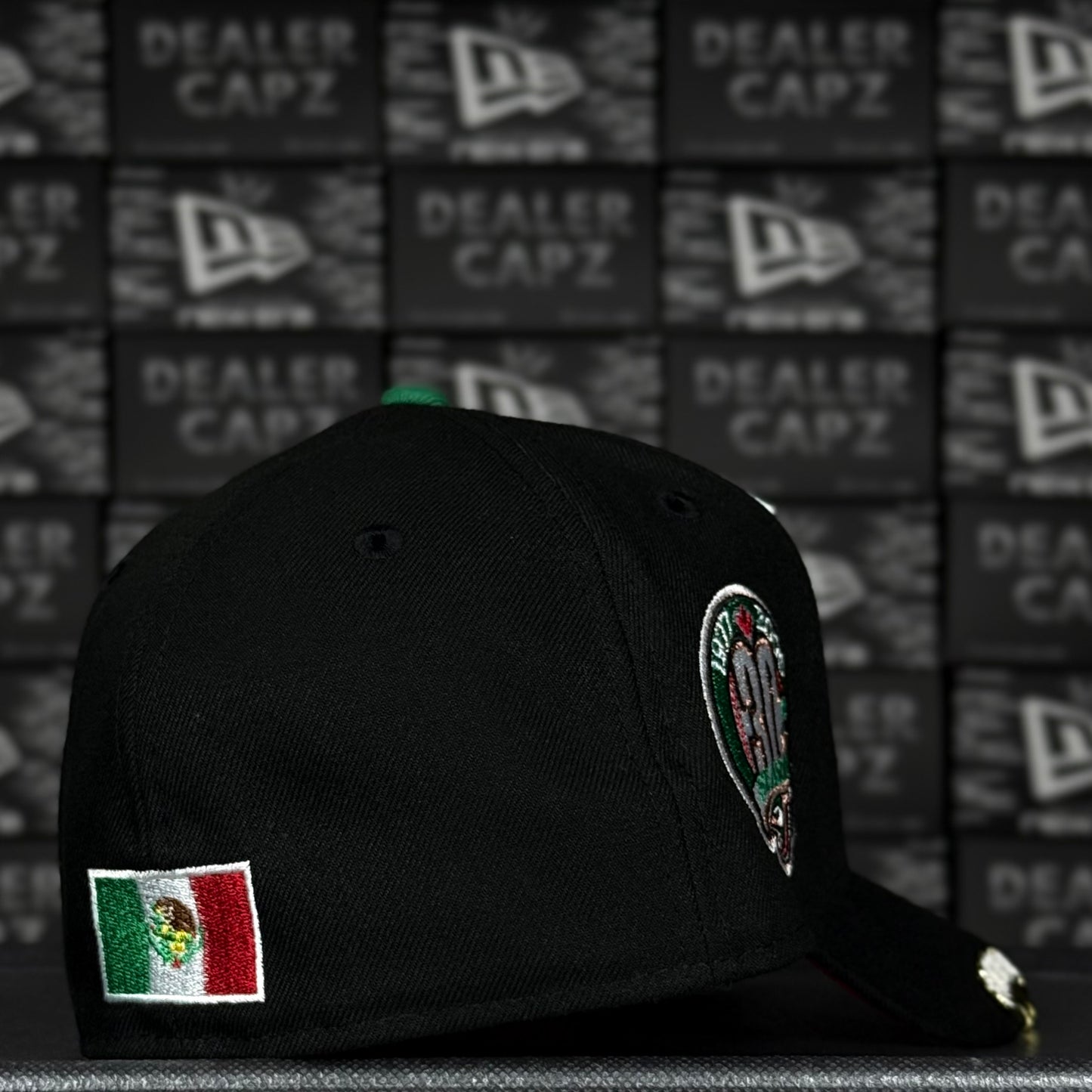 TORONTO BLUE JAYS “EL GRITO”