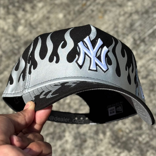 New York Yankees Flame SNAPBACK AF (ajustable)