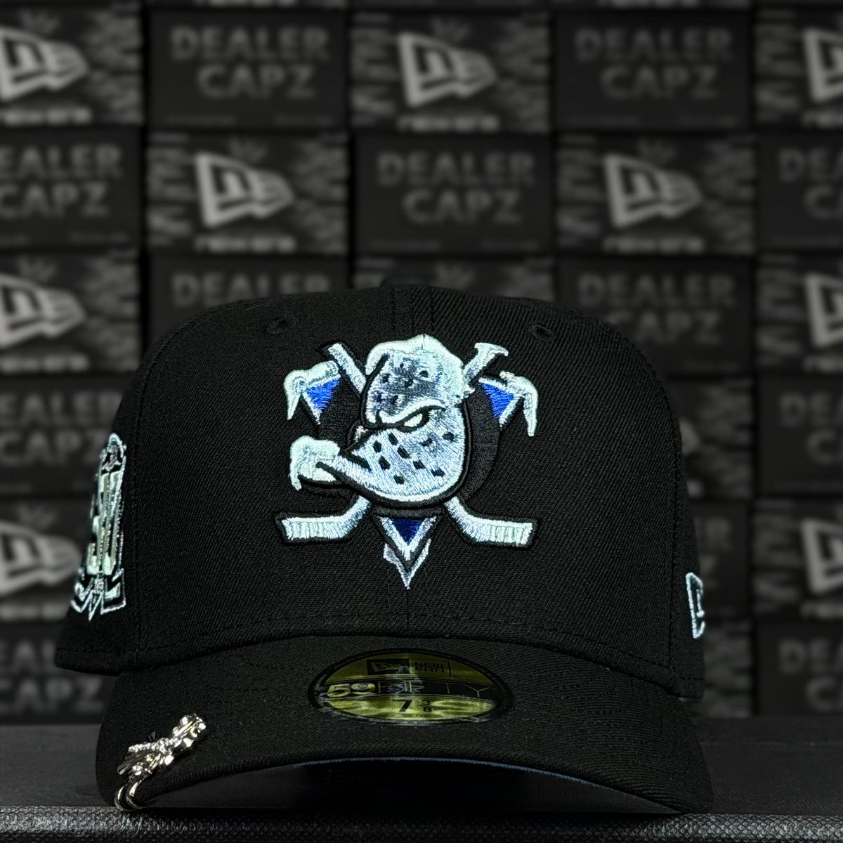 ANAHEIM DUCKS “ICE”