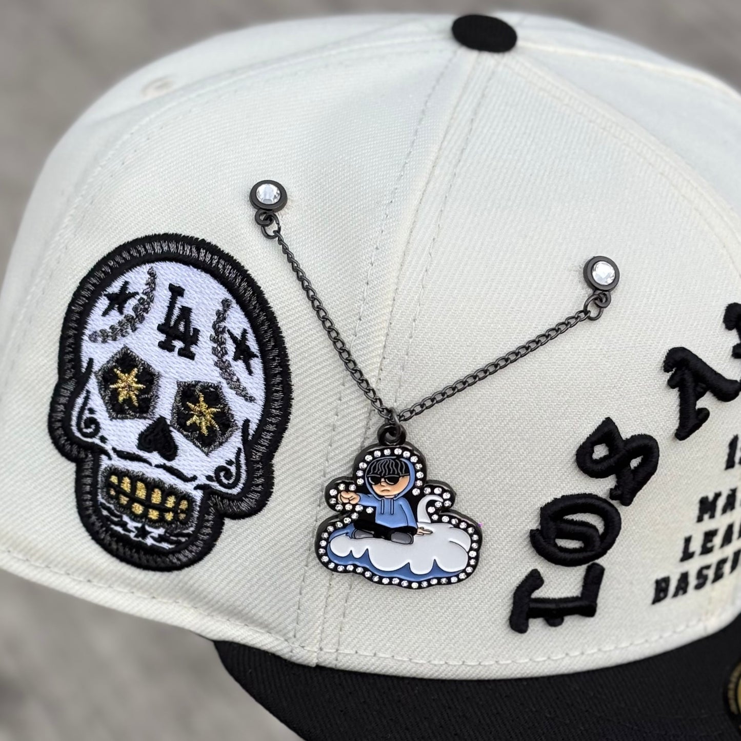 CADENA “JUNIOR H”