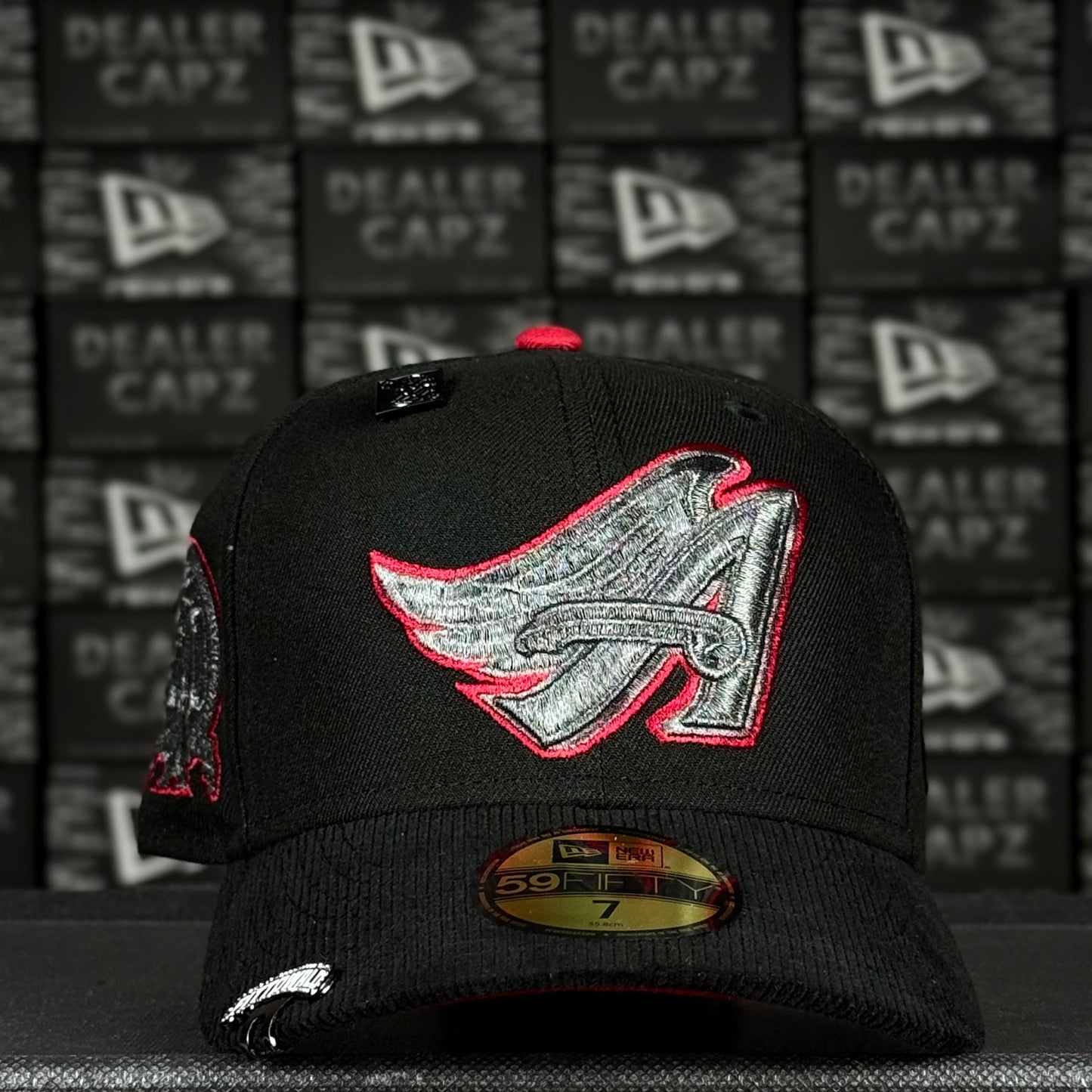 ANAHEIM ANGELS “METALLIC BLACK”