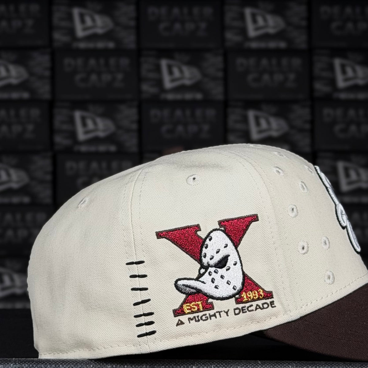 ANHEIM DUCKS “MASK CANVA”