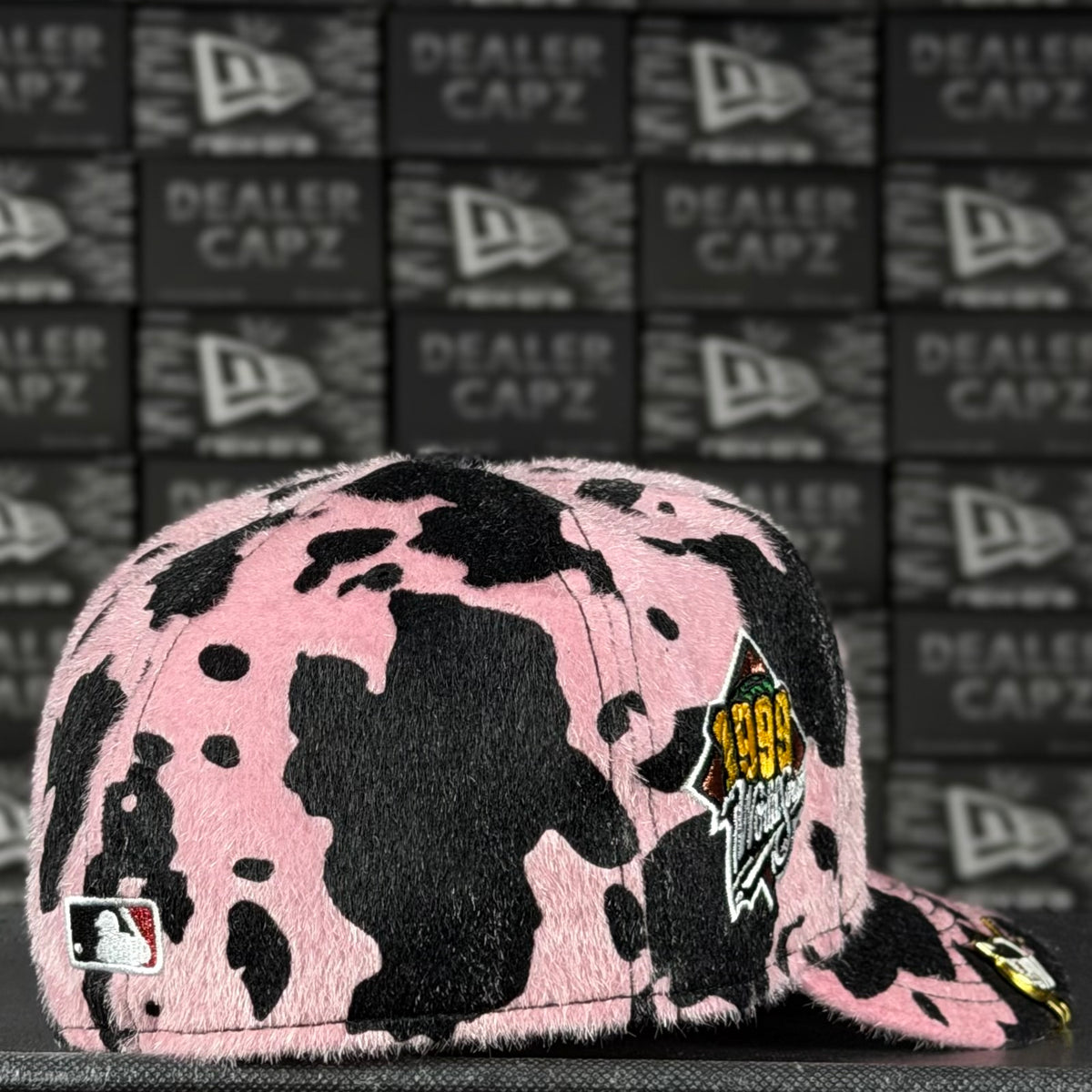 NY YANKEES “PINK CATTLE PACK”
