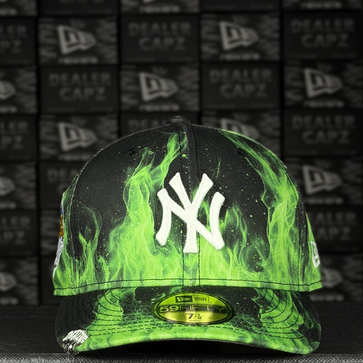 NEW YORK YANKEES “GHOULS GREEN FLAME”