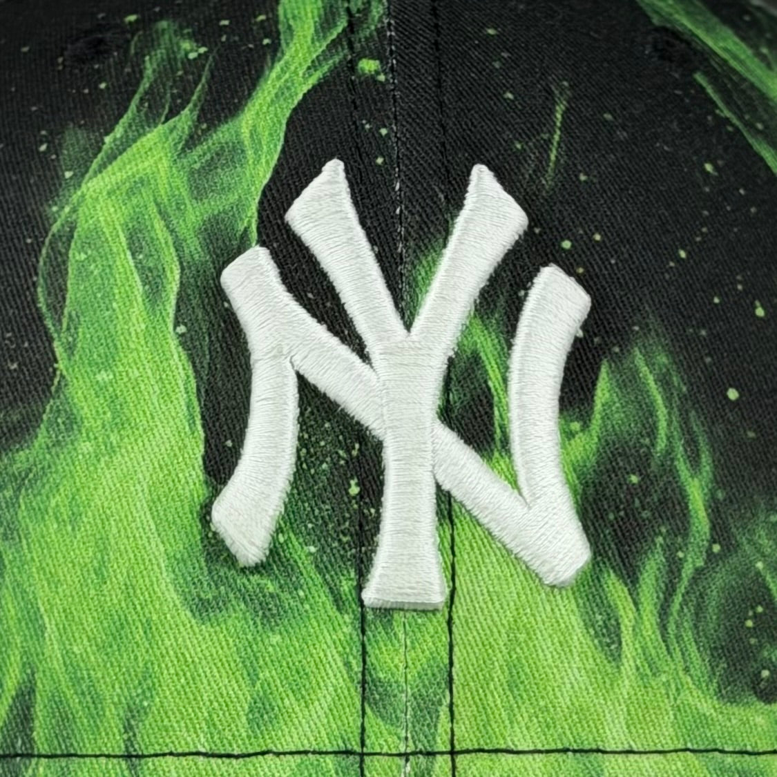 NEW YORK YANKEES “GHOULS GREEN FLAME”